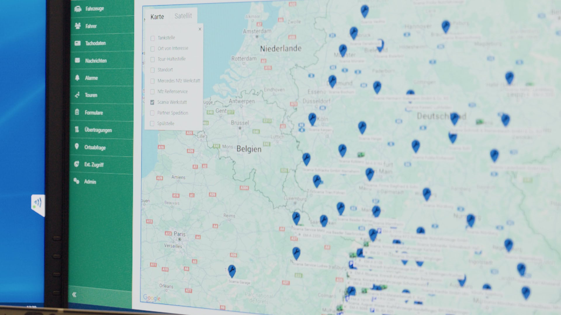 Telematics portal roadlox in use at the Gschwander transport company